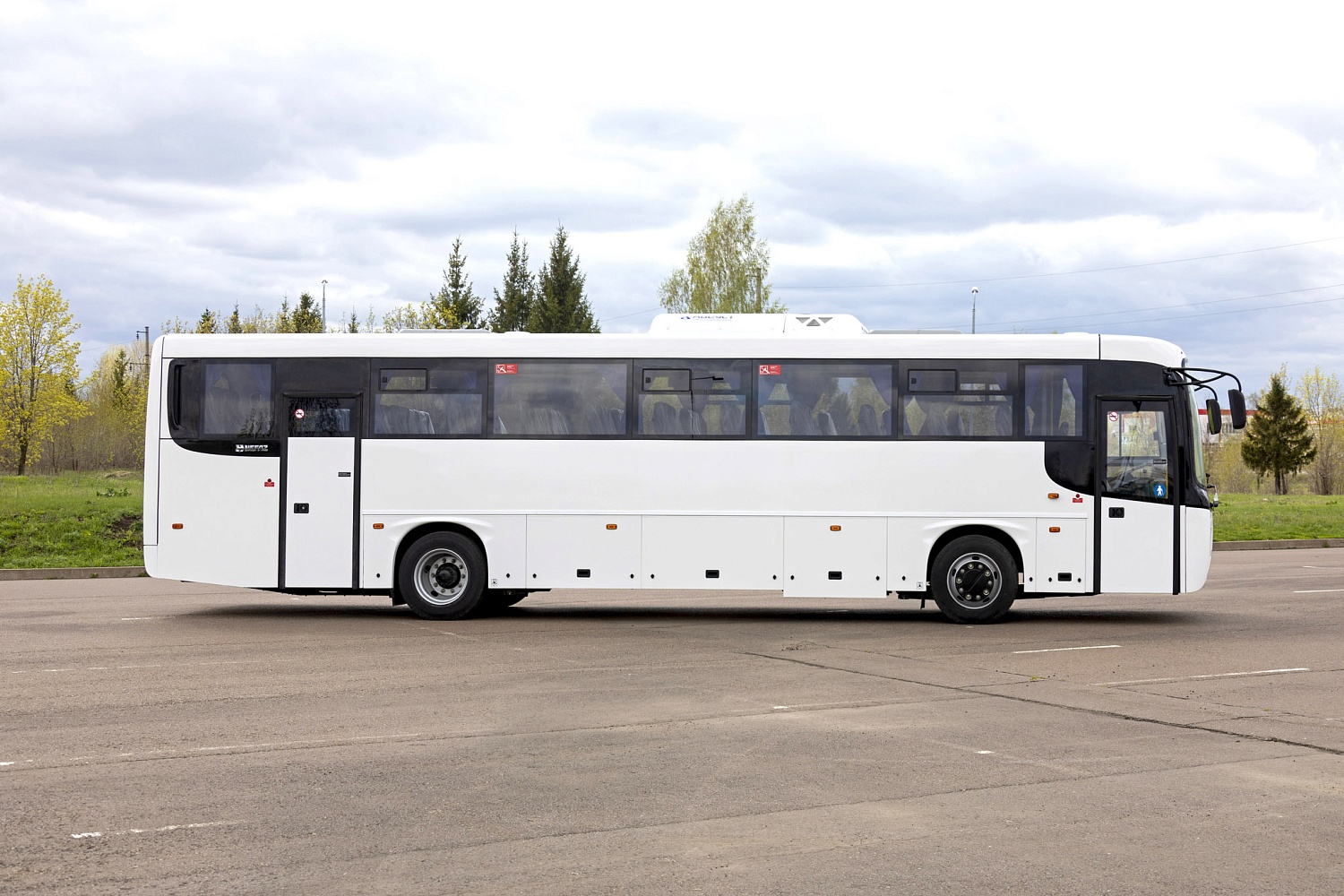 Автобус НЕФАЗ-5299-0000017-52